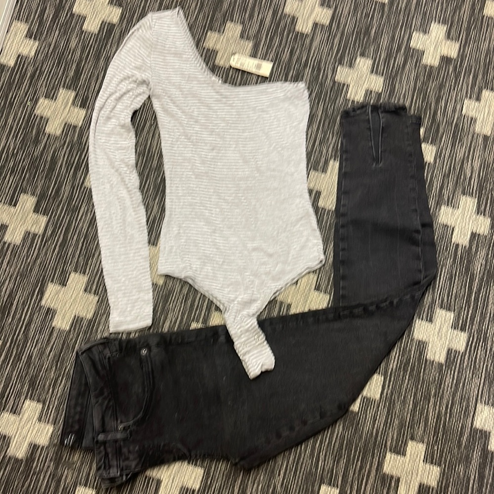 BNWT Zara Size 4 Jeans & Garage BNWT XS Bodysuit Outfit - Picture 1 of 5